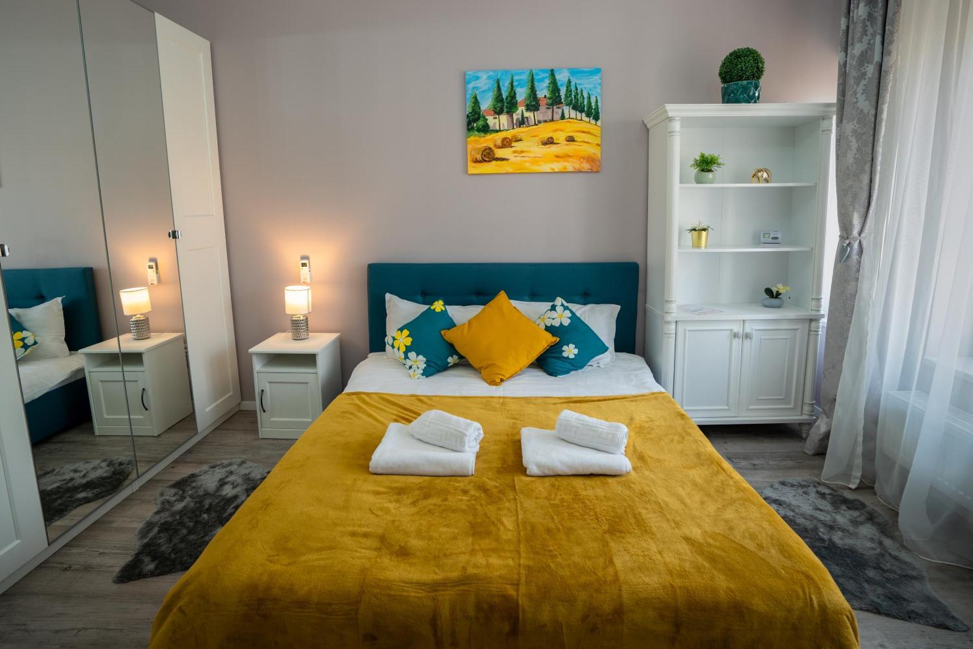 Chic Studio Old City Center - Ivo19 Boekarest Buitenkant foto